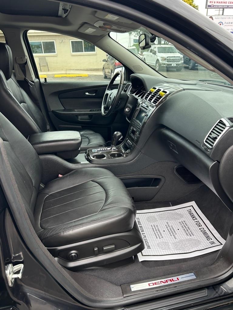 GMC Acadia FWD 4dr Denali 2012