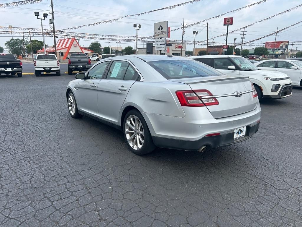 Ford Taurus 4dr Sdn Limited AWD 2015
