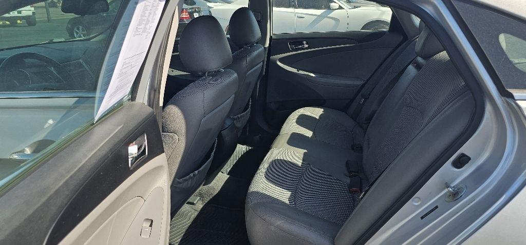 Hyundai Sonata 4dr Sdn 2.0T Auto SE 2012