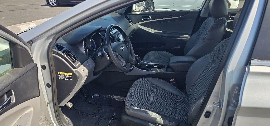 Hyundai Sonata 4dr Sdn 2.0T Auto SE 2012