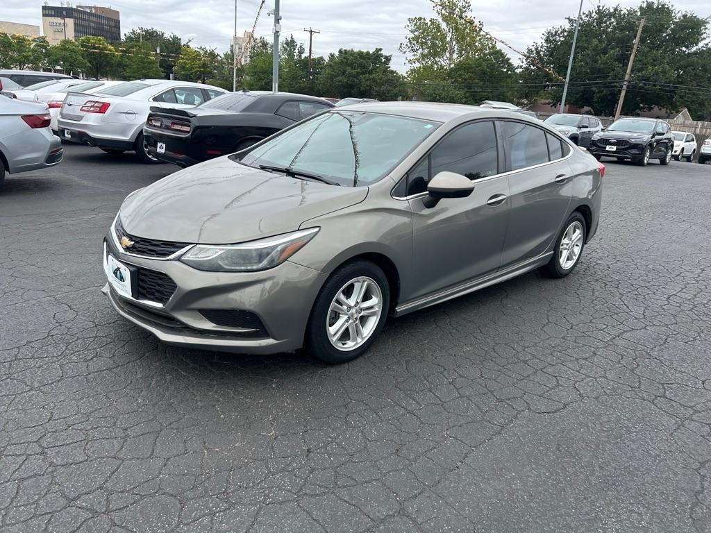 Chevrolet Cruze 4dr Sdn 1.4L LT w/1SD 2017