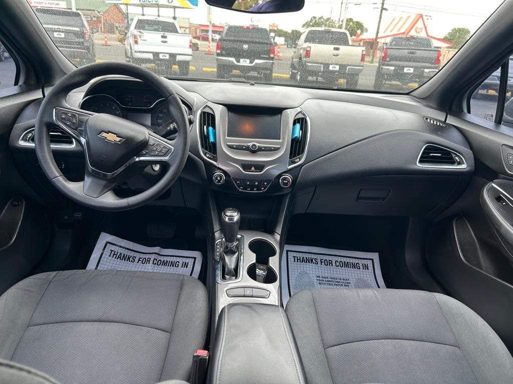 Chevrolet Cruze 4dr Sdn 1.4L LT w/1SD 2017