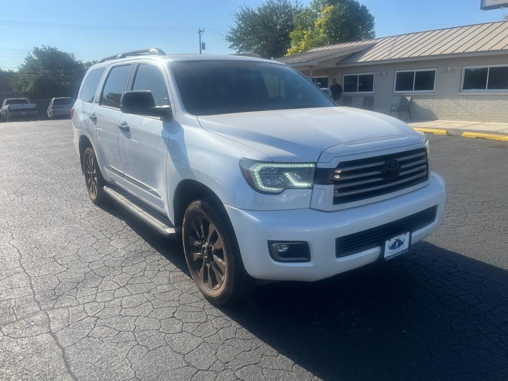 Toyota Sequoia Nightshade 4WD (Natl) 2021