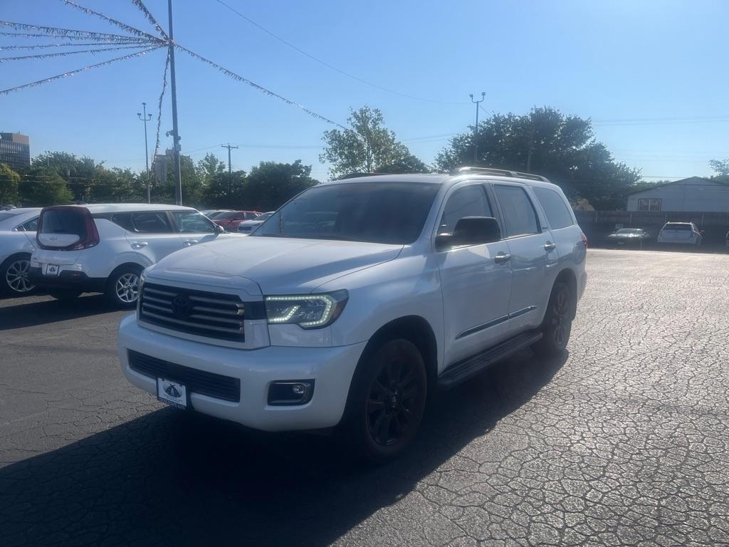 Toyota Sequoia Nightshade 4WD (Natl) 2021
