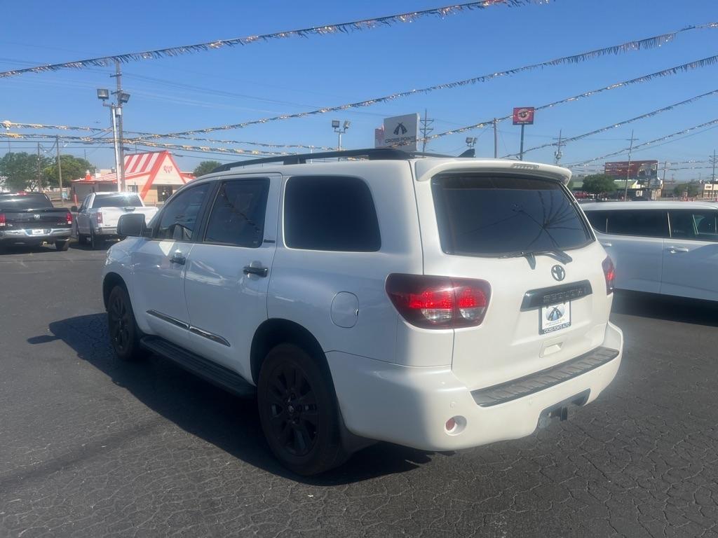 Toyota Sequoia Nightshade 4WD (Natl) 2021