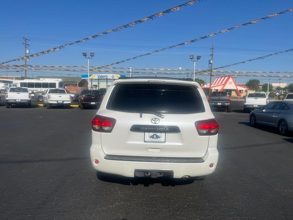 Toyota Sequoia Nightshade 4WD (Natl) 2021