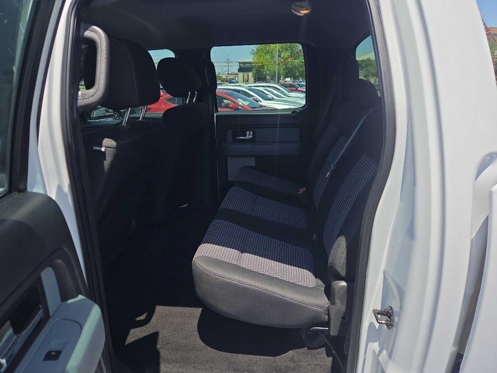Ford F-150 2WD SuperCrew 145" Platinum 2014