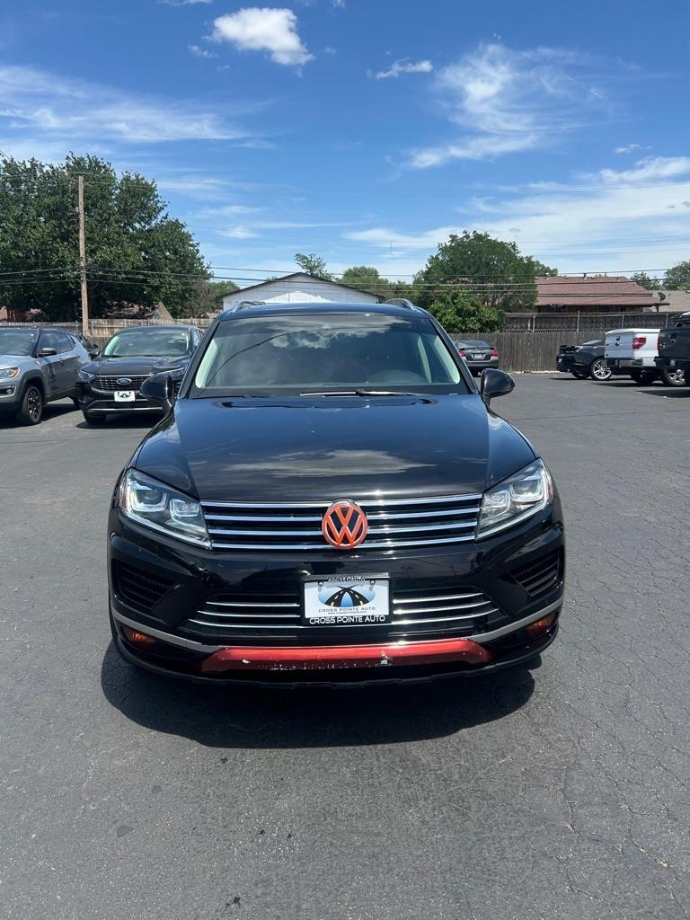 Volkswagen Touareg 4dr TDI Sport w/Technology 2015