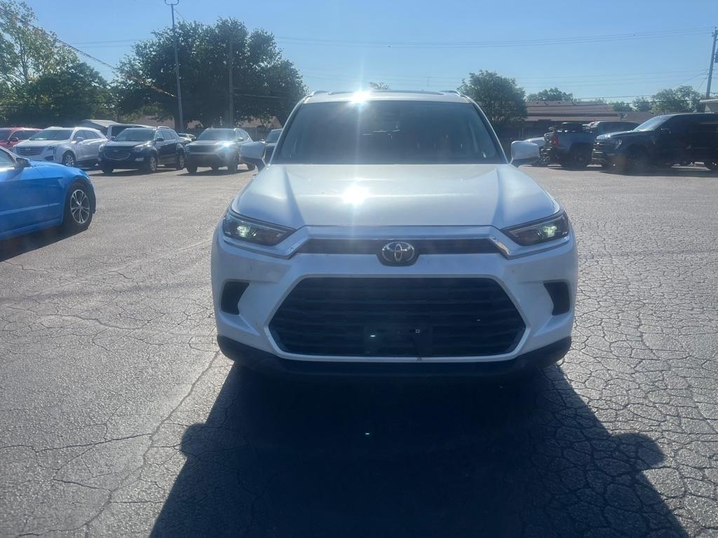 Toyota Grand Highlander Platinum AWD (Natl) 2025