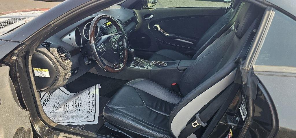 Mercedes-Benz SLK-Class Roadster 3.5L 2005