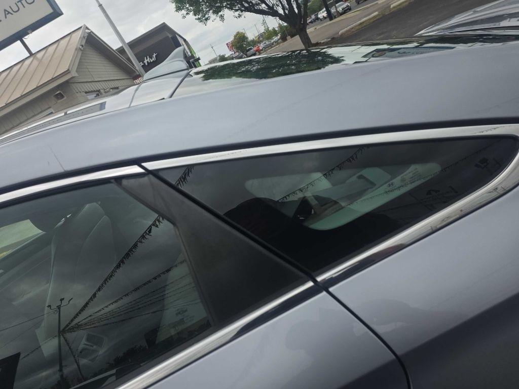 Hyundai Sonata 4dr Sdn 2.4L Sport PZEV 2016
