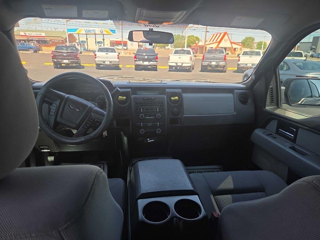 Ford F-150 2WD SuperCrew 145" Platinum 2014