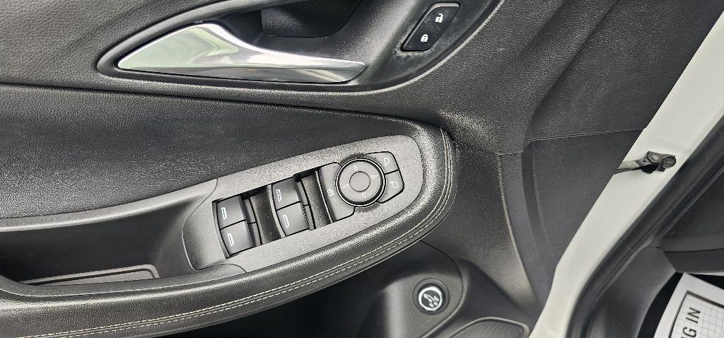 Buick Encore GX FWD 4dr Select 2020