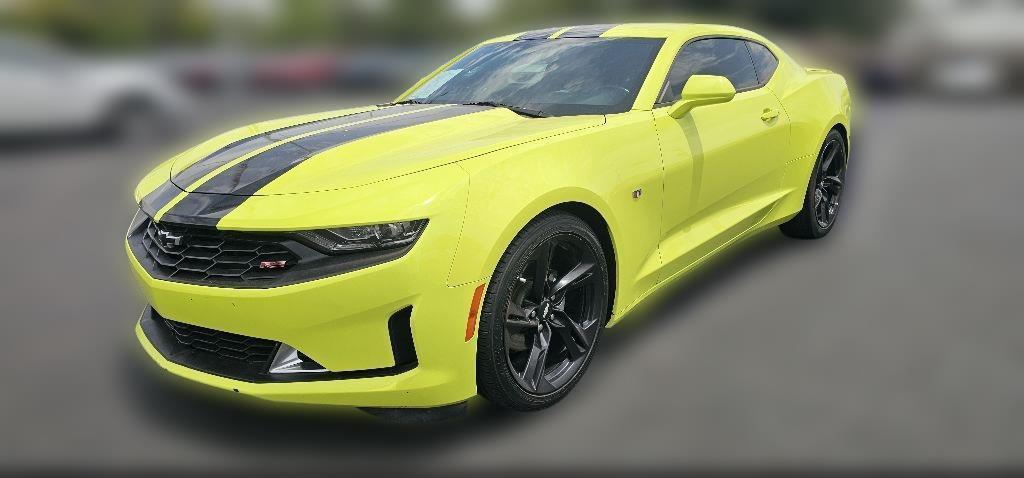 2019 Chevrolet Camaro 2dr Cpe 2LT