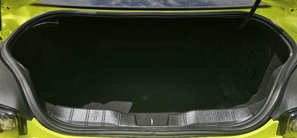 Chevrolet Camaro 2dr Cpe 2LT 2019