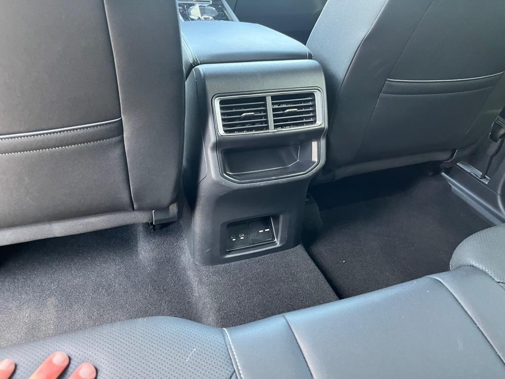 Volkswagen Atlas Cross Sport 2.0T SE w/Technology 4MOTION 2025
