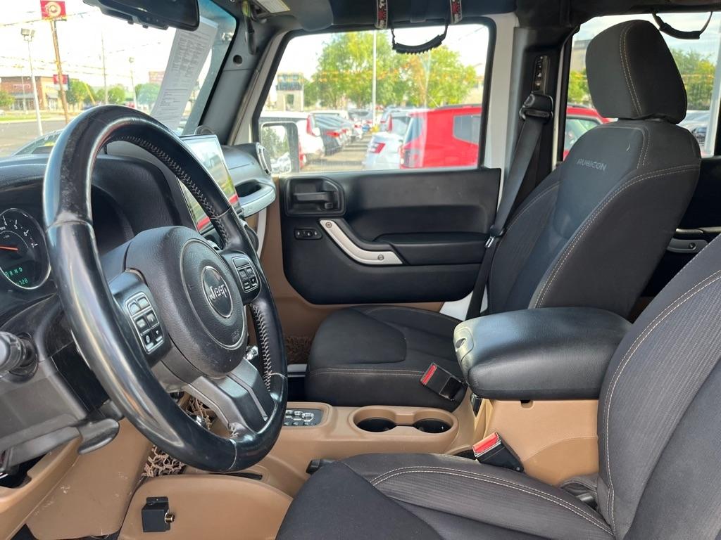 Jeep Wrangler Unlimited 4WD 4dr Rubicon 2013
