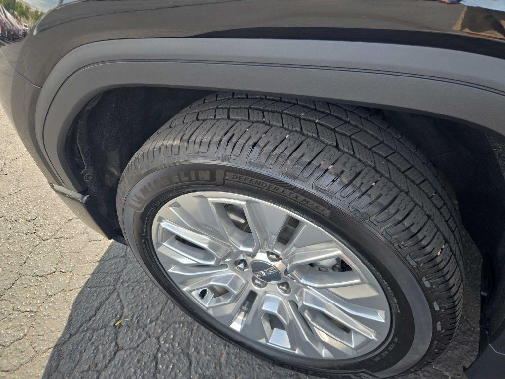 GMC Sierra 1500 4WD Crew Cab 147" Denali 2021