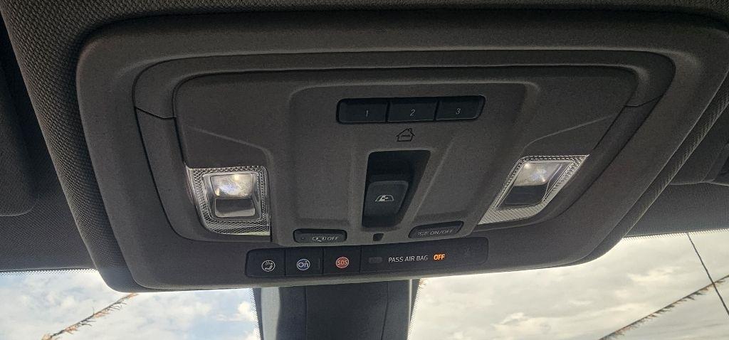 GMC Sierra 1500 4WD Crew Cab 147" SLT 2019