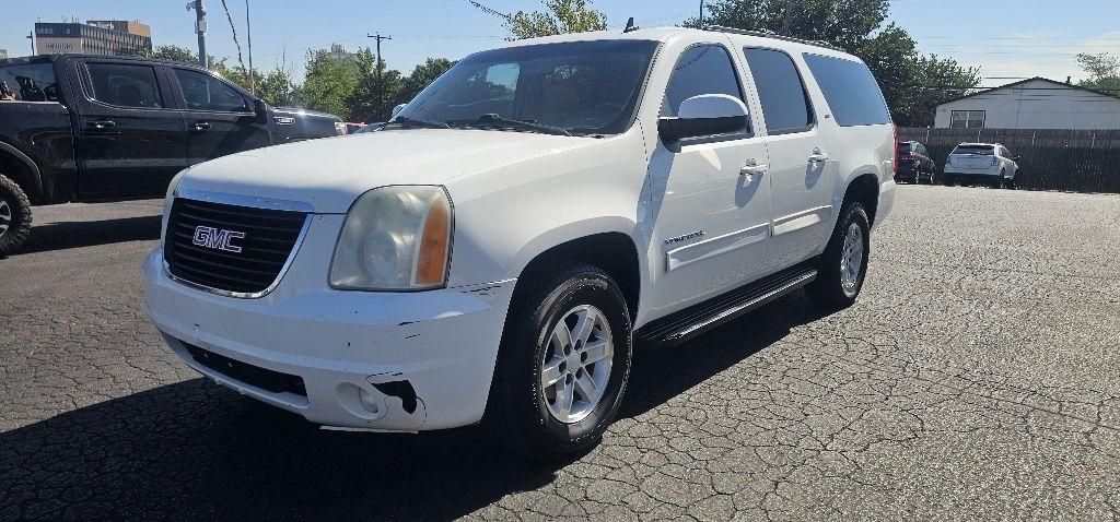 GMC Yukon XL 4WD 4dr 1500 SLT 2010