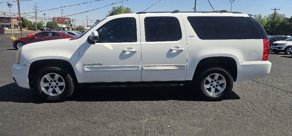 GMC Yukon XL 4WD 4dr 1500 SLT 2010