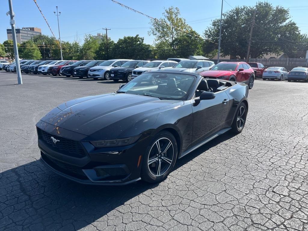 Ford Mustang EcoBoost Convertible 2025