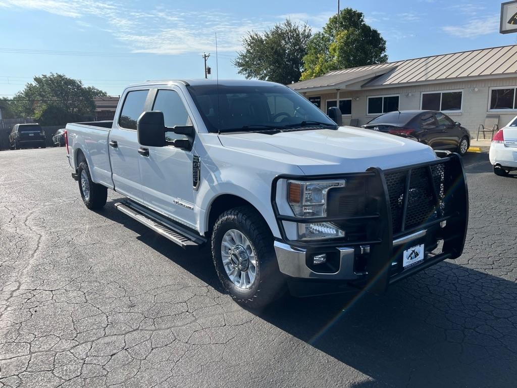 Ford Super Duty F-250 SRW Lariat 2WD Crew Cab 8' Box 2022