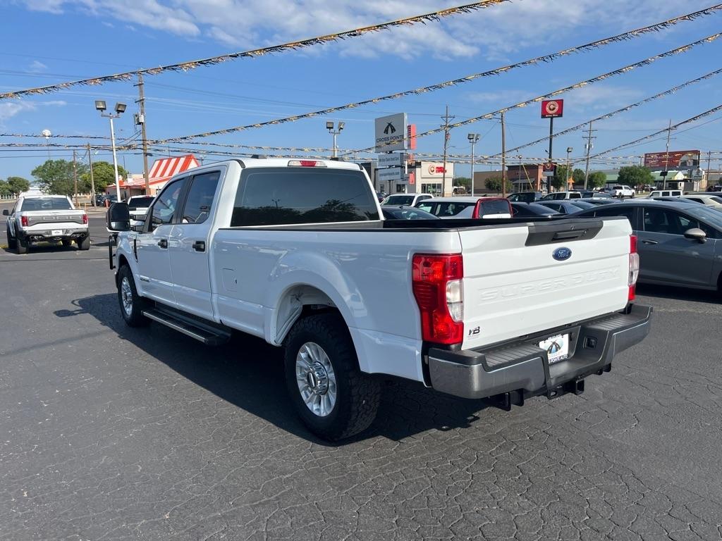 Ford Super Duty F-250 SRW Lariat 2WD Crew Cab 8' Box 2022