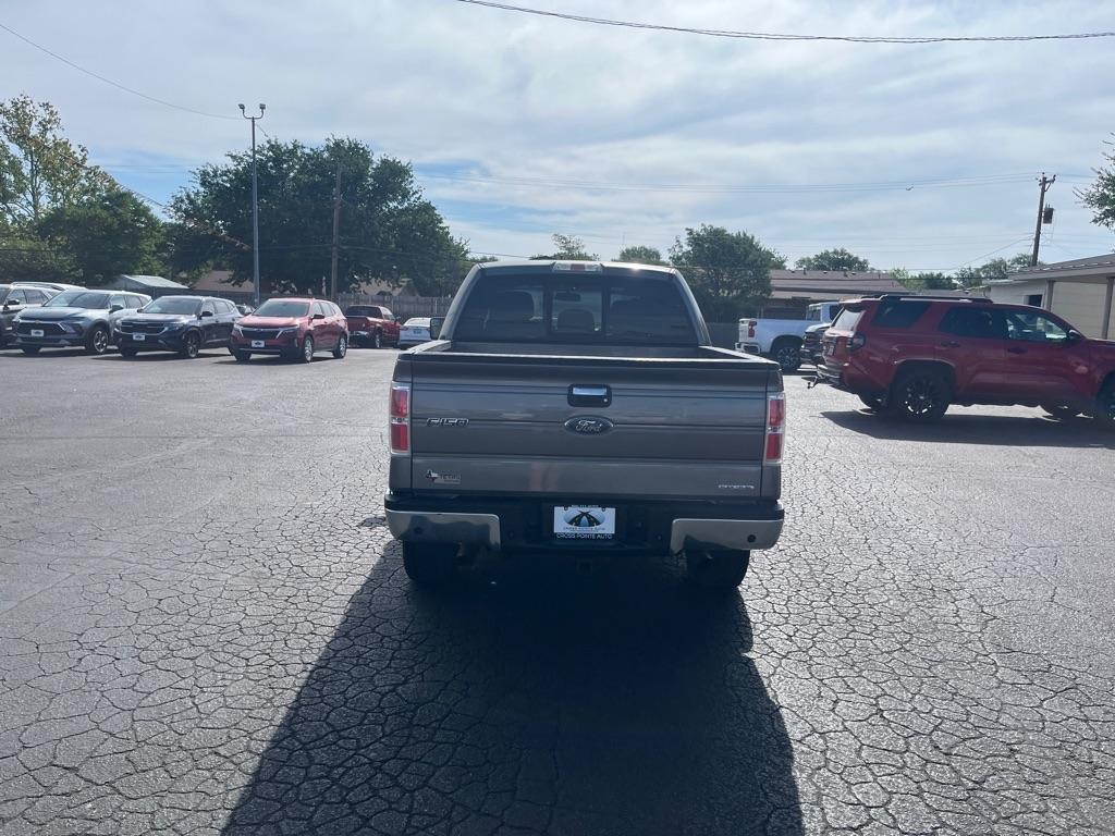 Ford F-150 4WD SuperCrew 145" Platinum 2011