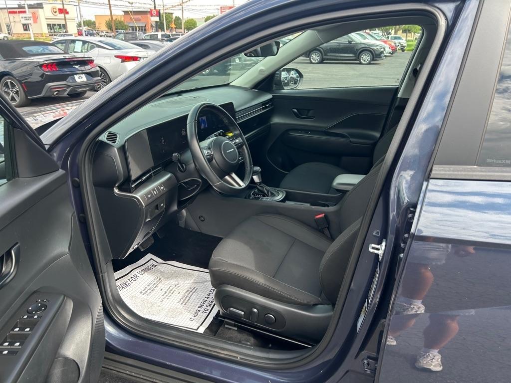 Hyundai Kona SEL FWD 2025