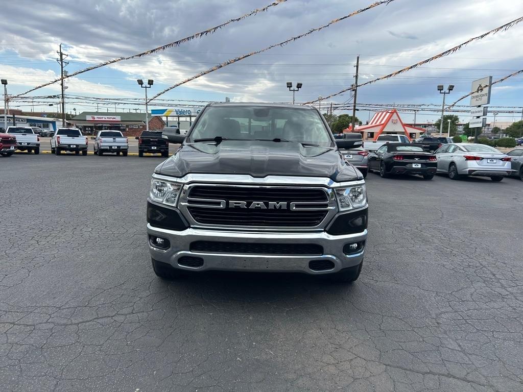 RAM 1500 Big Horn 4x4 Crew Cab 5'7" Box 2020