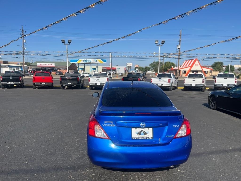 Nissan Versa 4dr Sdn CVT 1.6 SV 2014