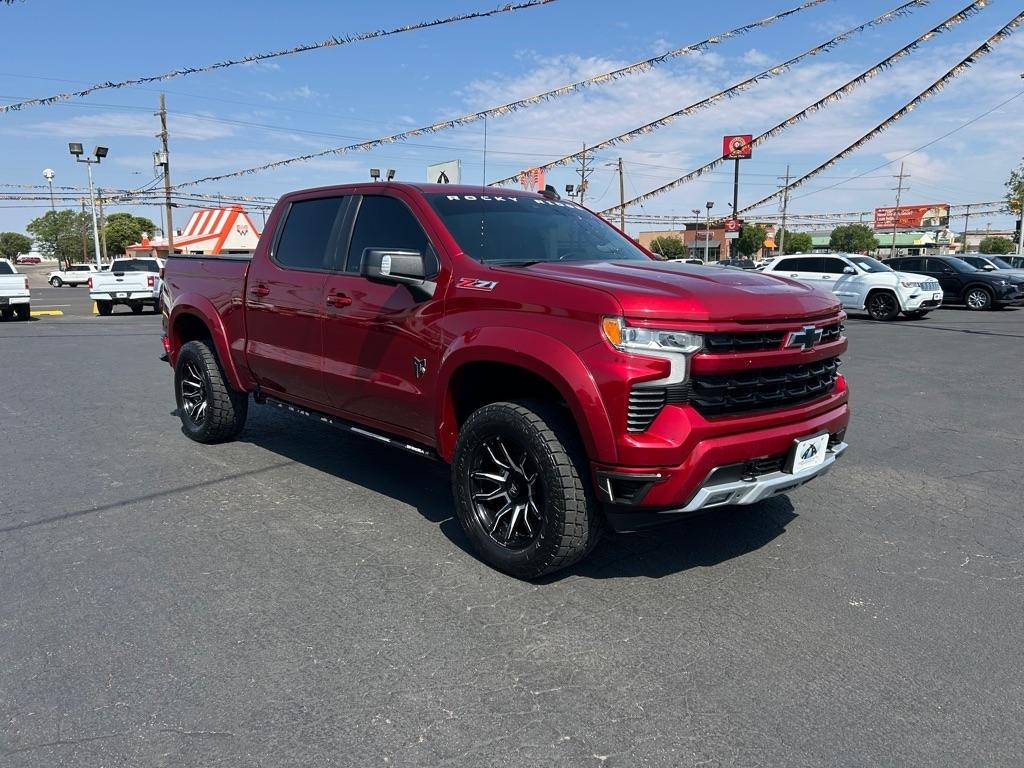 Chevrolet Silverado 1500 4WD Crew Cab 147" RST 2022