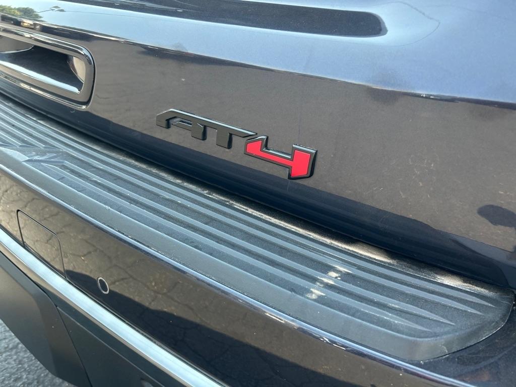 GMC Yukon 4WD 4dr AT4 2023