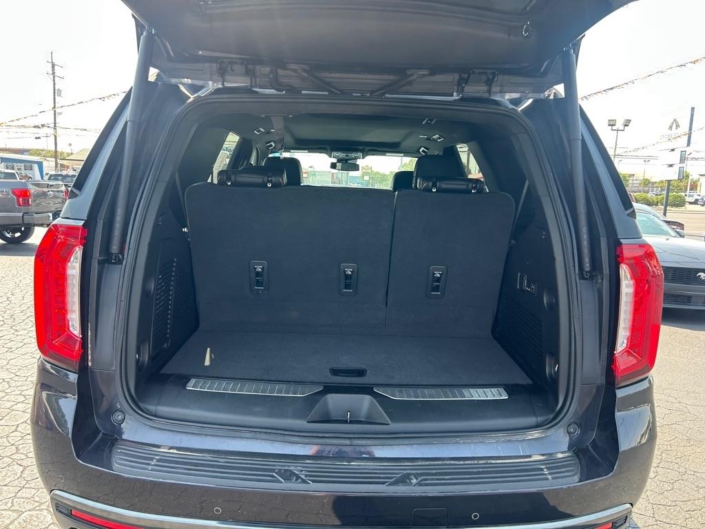 GMC Yukon 4WD 4dr AT4 2023