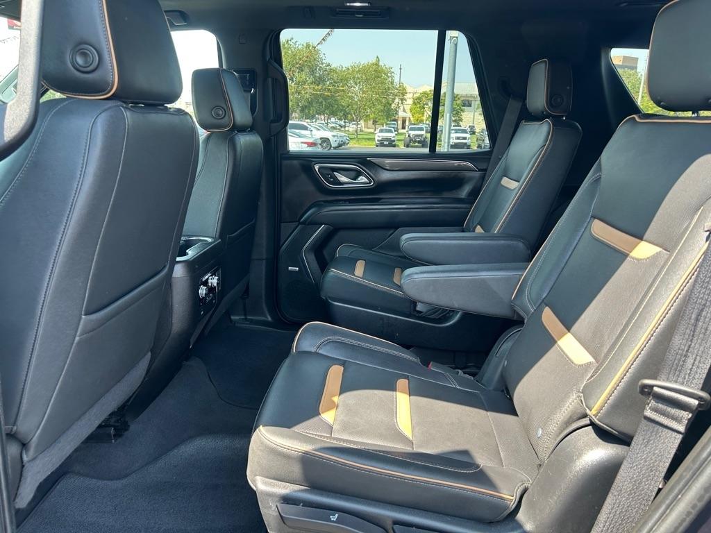 GMC Yukon 4WD 4dr AT4 2023
