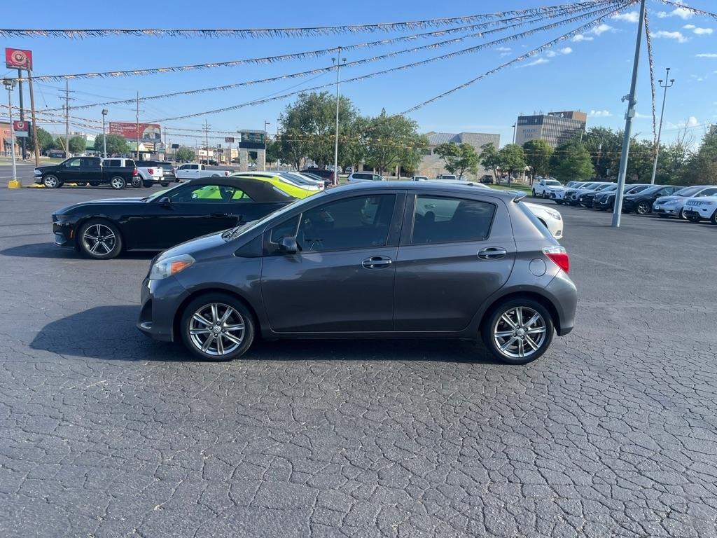 Toyota Yaris 5dr Liftback Man SE (TMC/CBU Plant) (Natl) 2014