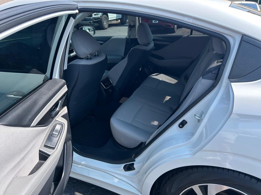 Subaru Legacy Premium AWD 2024