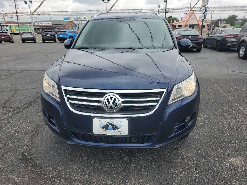 Volkswagen Tiguan 4WD 4dr S 4Motion 2011