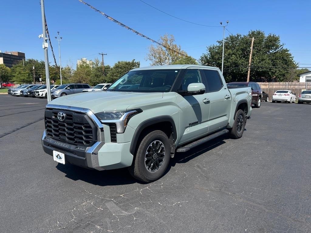Toyota Tundra 2WD SR5 CrewMax 5.5' Bed (Natl) 2022