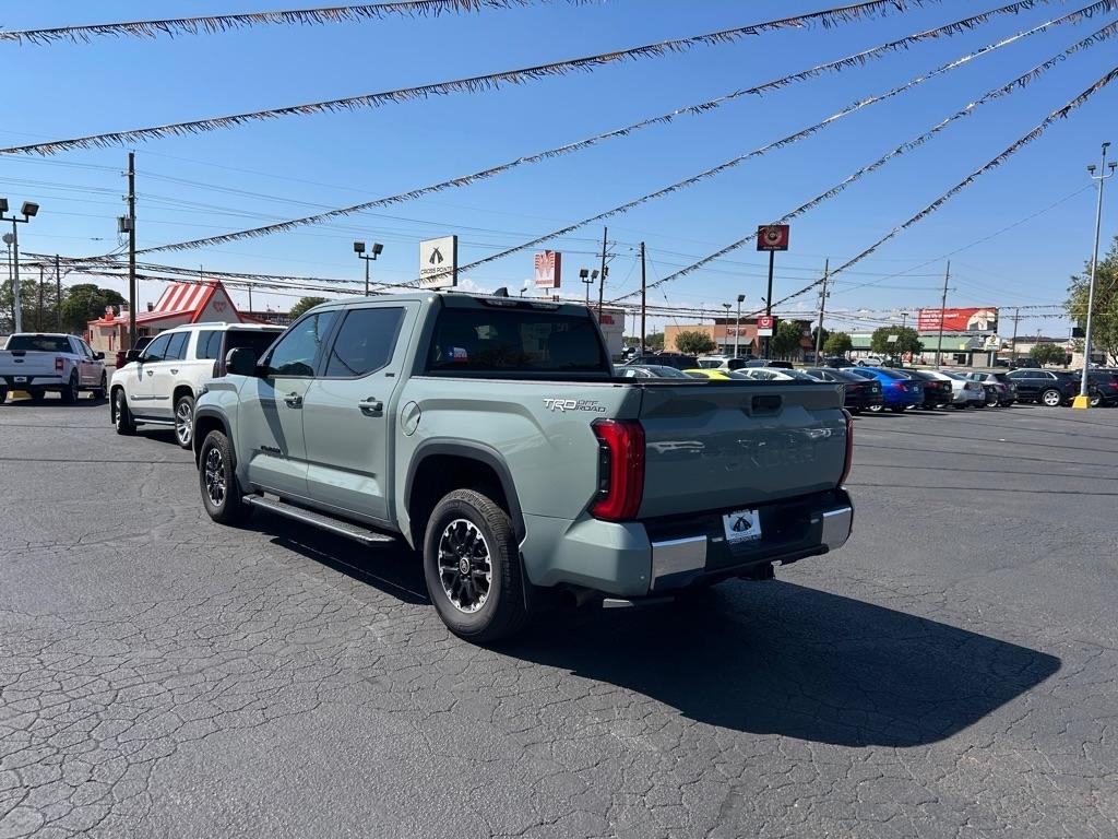 Toyota Tundra 2WD SR5 CrewMax 5.5' Bed (Natl) 2022