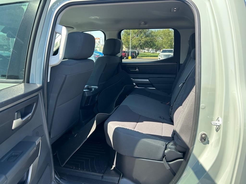 Toyota Tundra 2WD SR5 CrewMax 5.5' Bed (Natl) 2022
