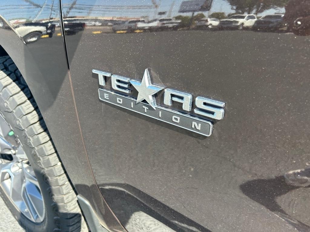 Chevrolet Silverado 1500 4WD Crew Cab 147" RST 2020