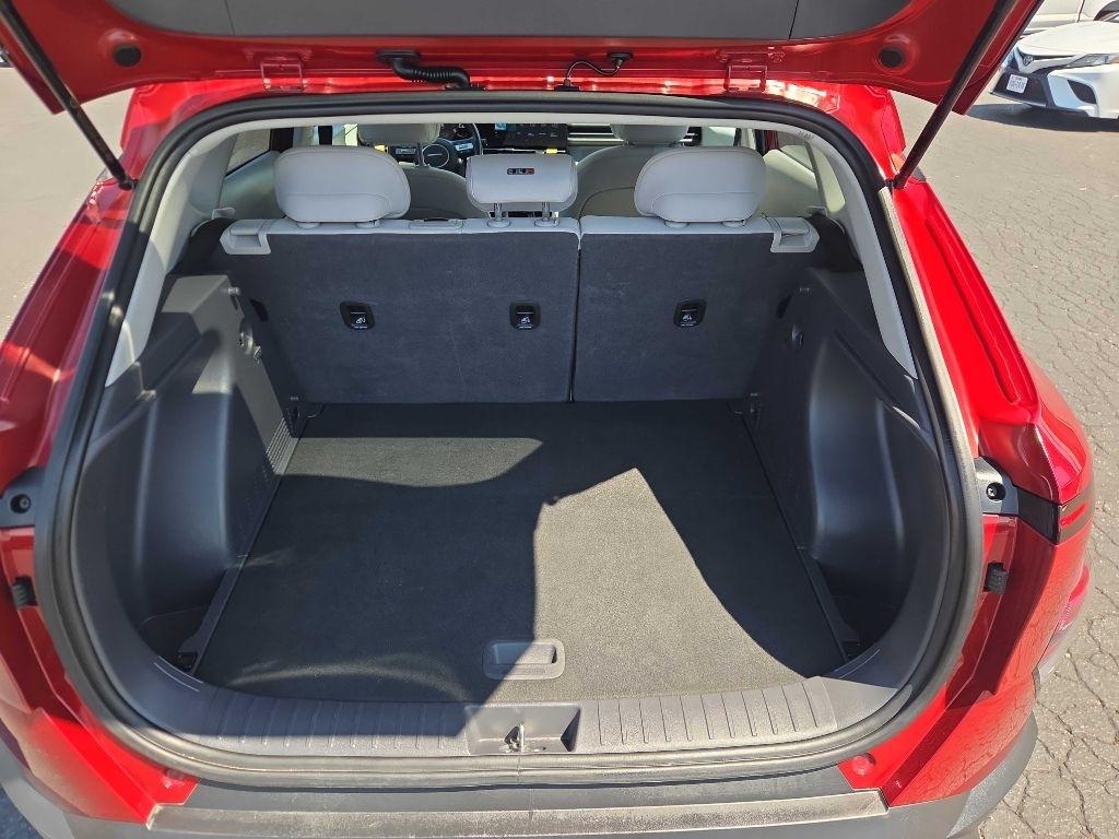 Hyundai Kona SEL FWD 2025