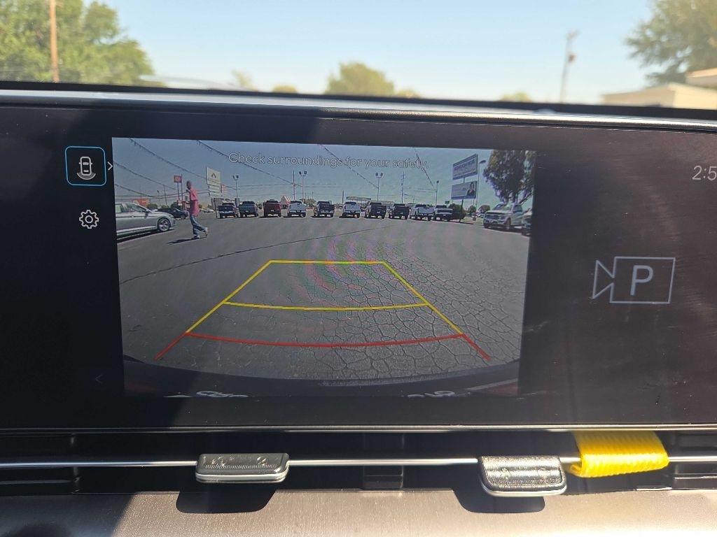 Hyundai Kona SEL FWD 2025