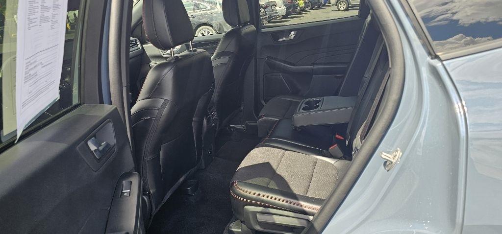 Ford Escape ST-Line FWD 2025