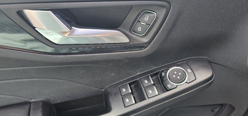 Ford Escape ST-Line FWD 2025