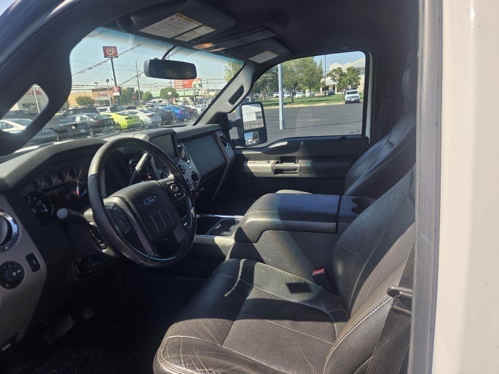 Ford Super Duty F-250 SRW 4WD Crew Cab 156" Platinum 2013