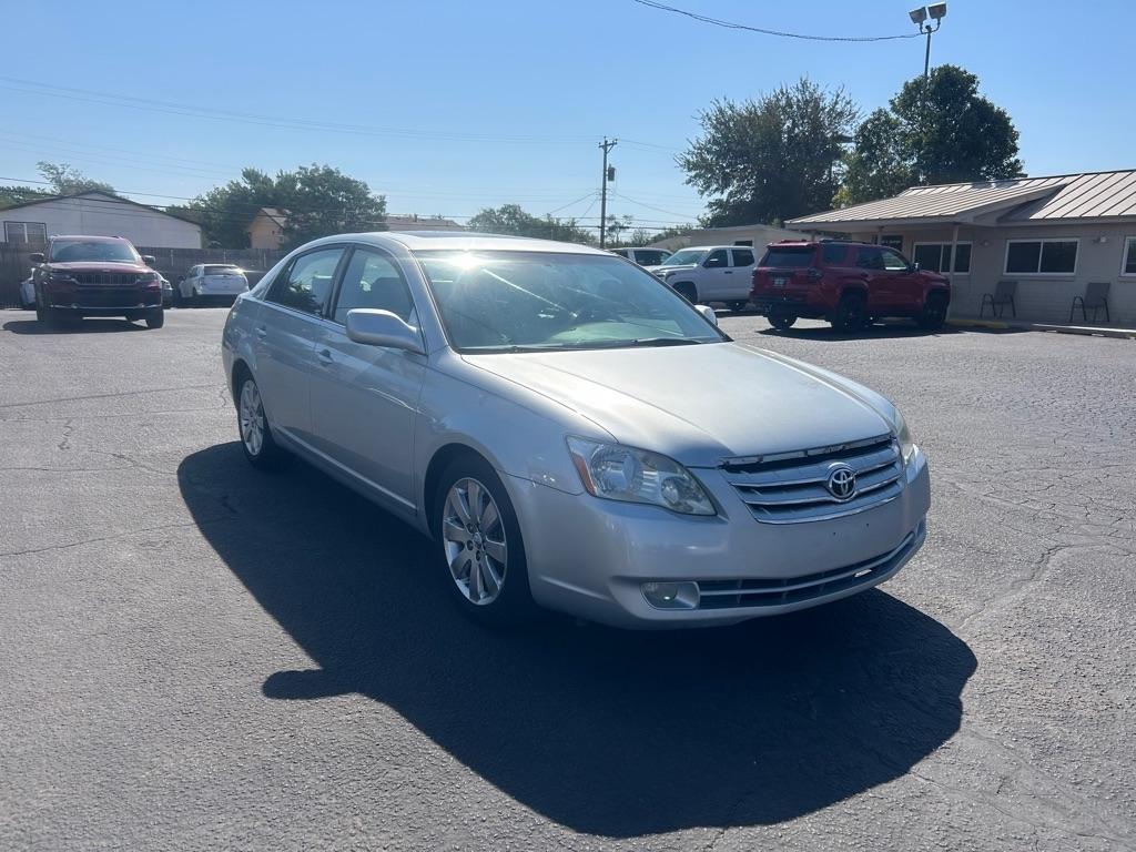 Toyota Avalon 4dr Sdn Touring (Natl) 2005