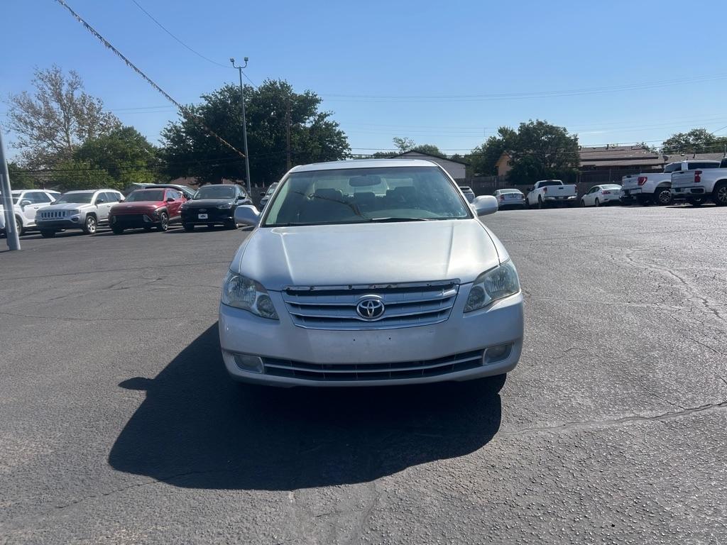 Toyota Avalon 4dr Sdn Touring (Natl) 2005